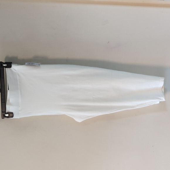 Torrid Crop Signature Waist Premium Legging 5X - Picture 4 of 12